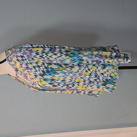 KARINA GRIMALDI Silk Blouse V Neck Chevron Multicolor Pattern Sz Large - Picture 4 of 11